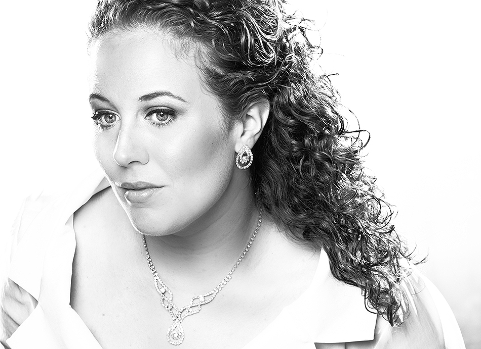 Sara Emerson, soprano